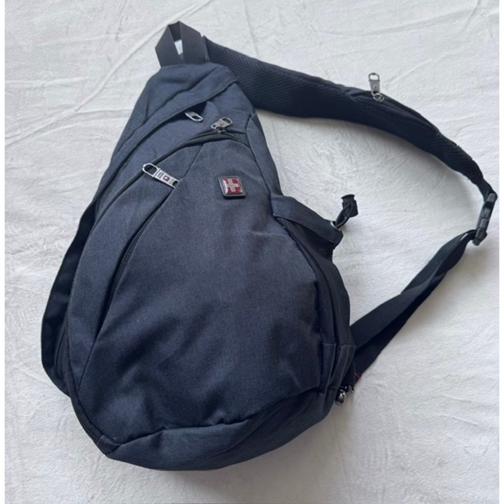 Swiss Tech Black Sling Backpack Crossbody Single Strap Travel Hiking Bag